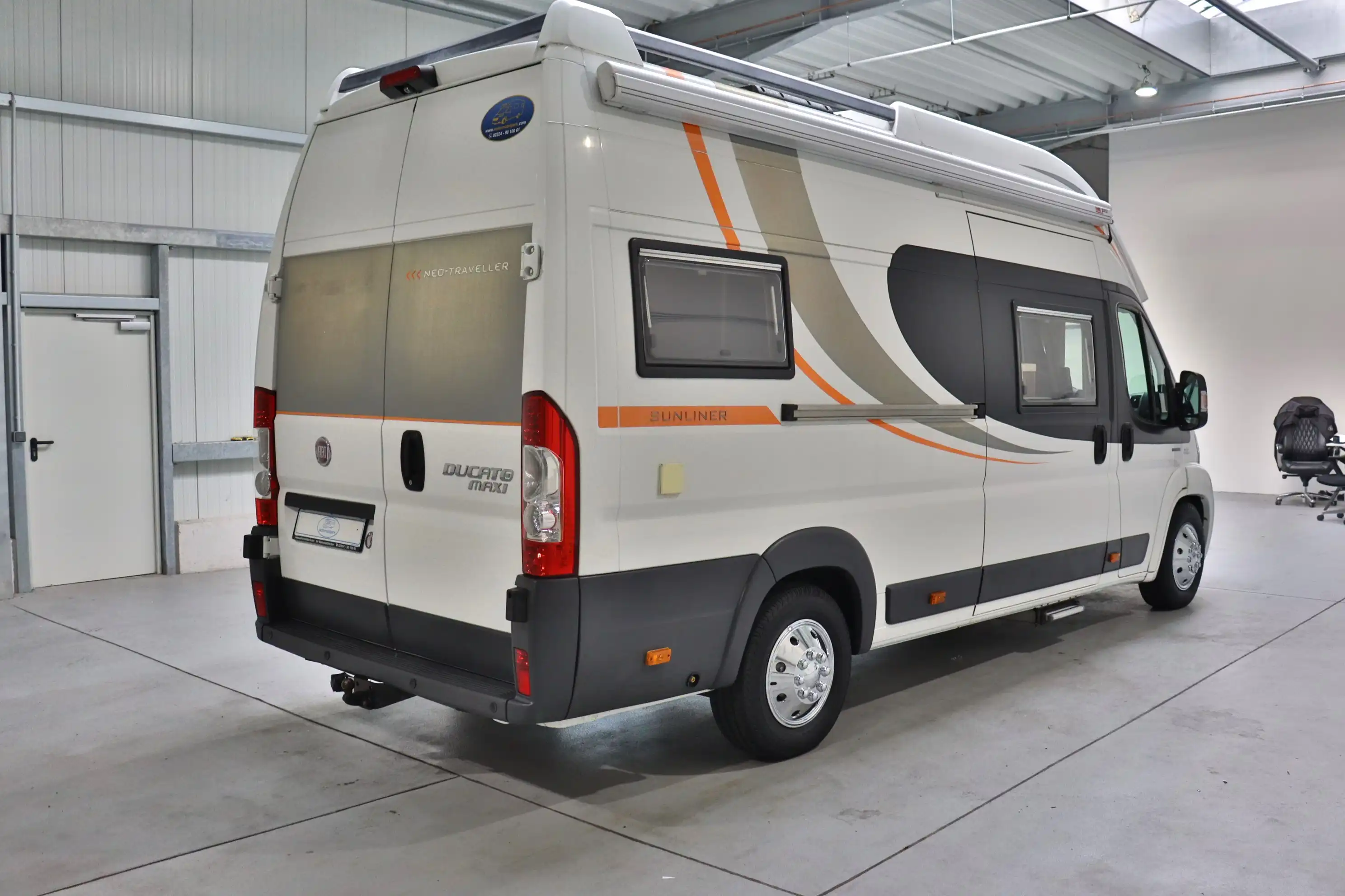 GLOBE-TRAVELER Sunliner